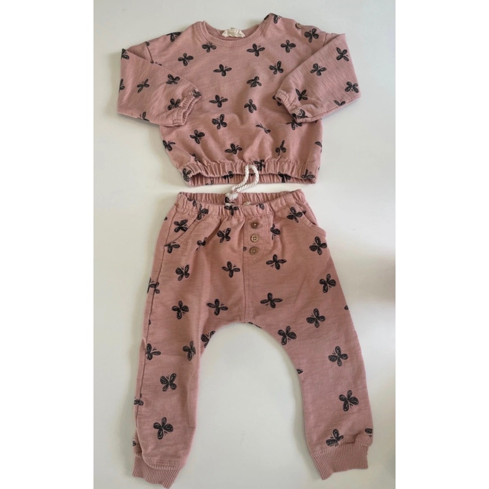 Jessica Simpson Baby Girl Butterfly Print Top and Jogger Set Pink 24M
